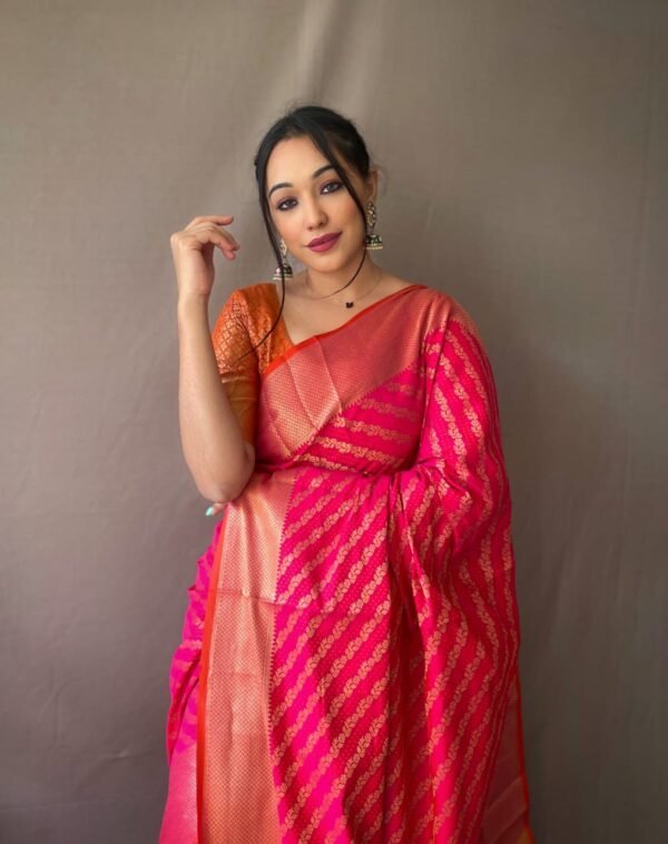 Pink color kanchipuram silk saree with zari woven work - Image 2