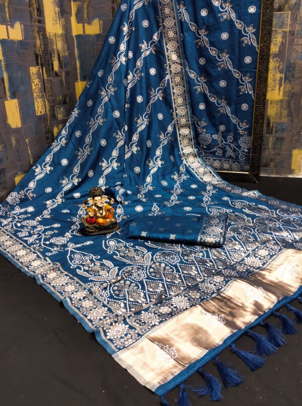 Firoji flowy dola silk saree with lehriya woven design border & lagdi patta pallu