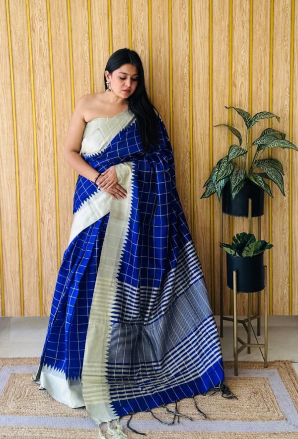 Blue raw silk saree with weaving temple border - Image 2