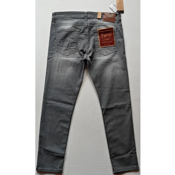 Generic Men's Cotton Blended Solid Tapered Jeans (Grey) - Image 2