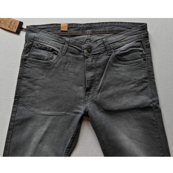 Generic Men's Cotton Blended Solid Tapered Jeans (Grey) - Image 3