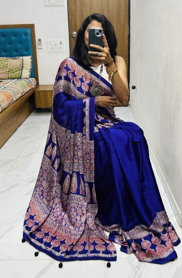 Wine fancy ajrakh printed crepe silk saree - Image 4