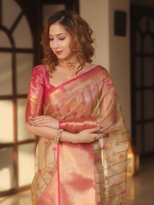 Gold and pink banarasi handwoven embroidery tissue saree with zari border - Image 3