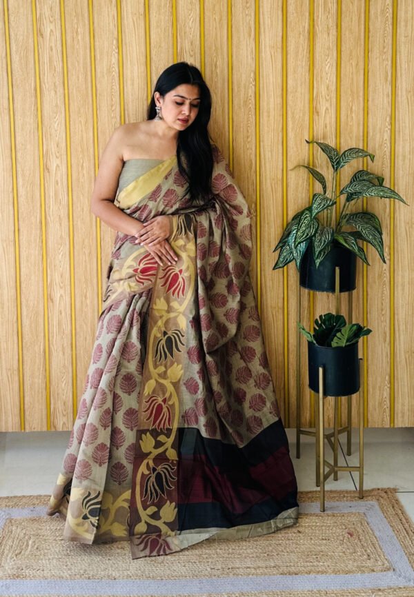 Sea green colour soft cotton saree with jacquard border - Image 7