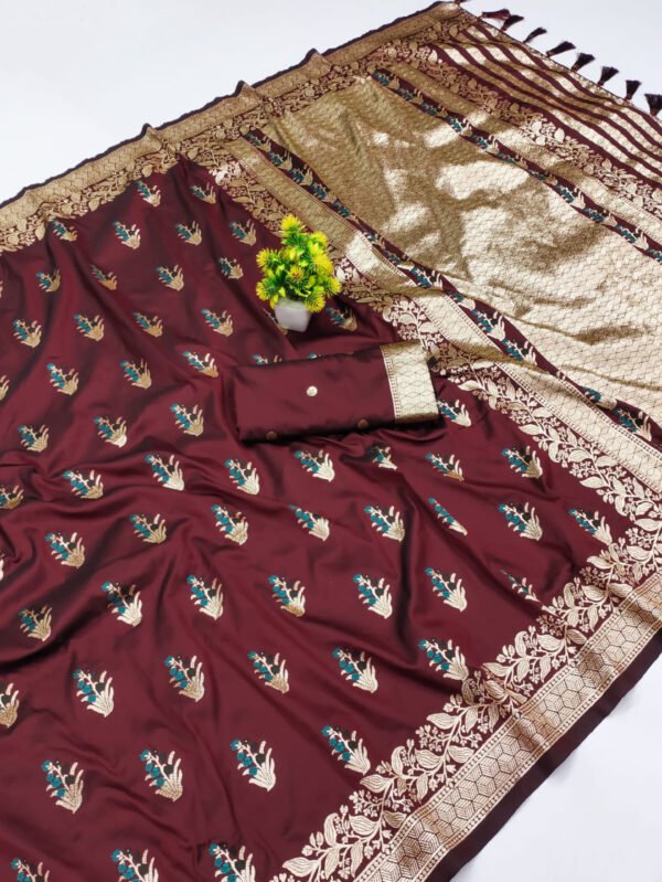 Peach premium banarasi silk saree with meenakari zari weaving work - Image 8