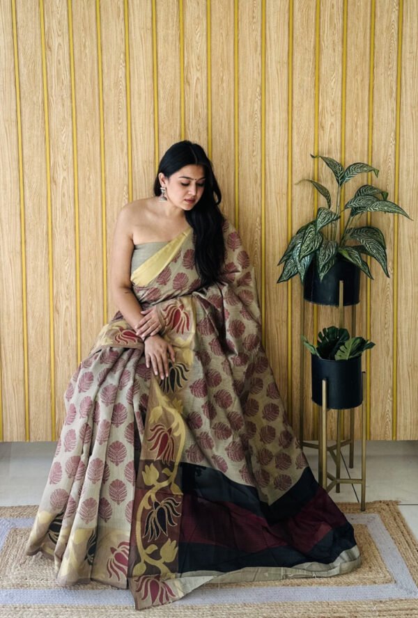 Sea green colour soft cotton saree with jacquard border - Image 8
