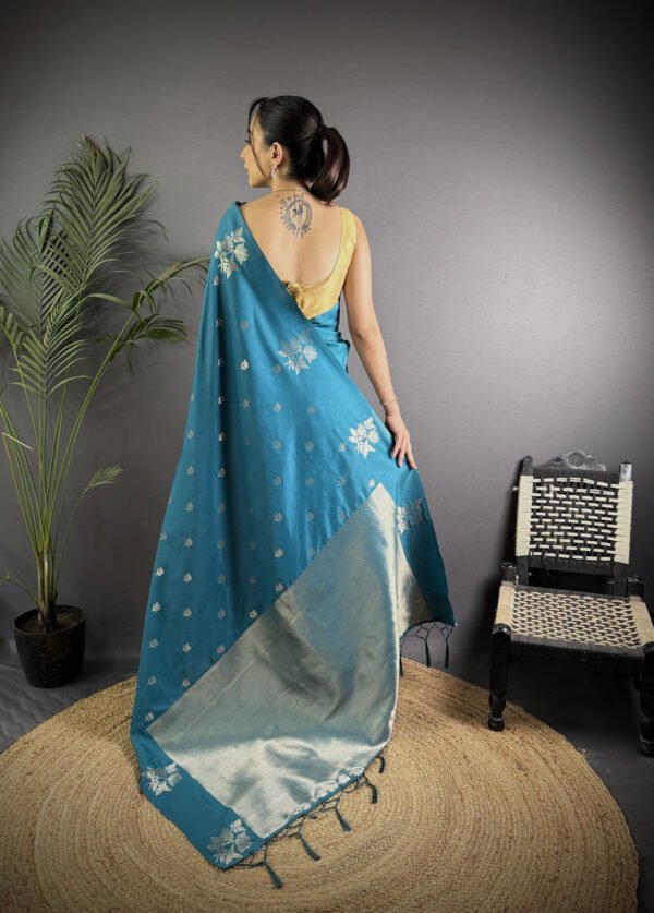 Firoji colour soft lichi silk saree with golden zari weaving work - Image 4