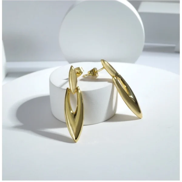 Generic Women's Stainless Steel Gold Earrings (Gold Plated) - Image 2