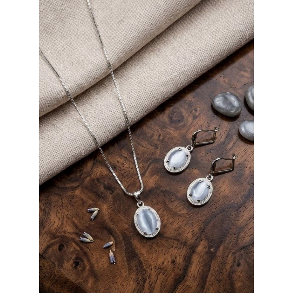 Generic Women’s Brass Silver Plated Pendant Set (Grey)